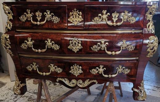 Commode d epoque l xv en palissandre atelier d hermand chantilly